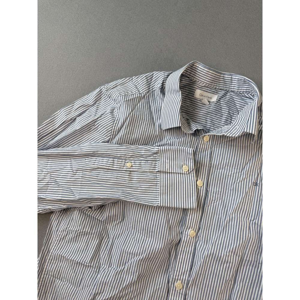 Calvin Klein Mens Blue White Striped Long Sleeve Button Down Shirt Size M